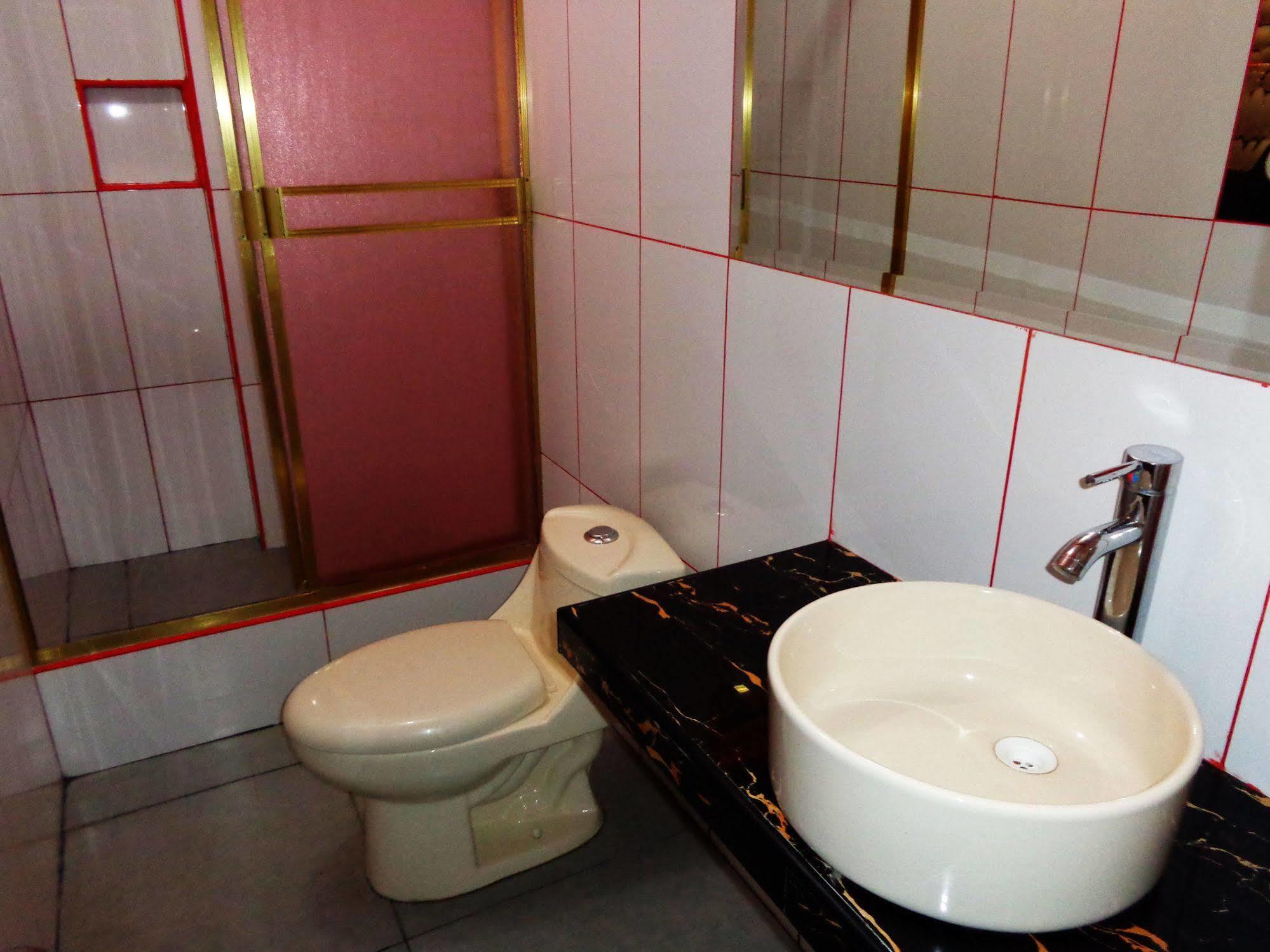 Hotel Colon Plaza إِكا المظهر الخارجي الصورة